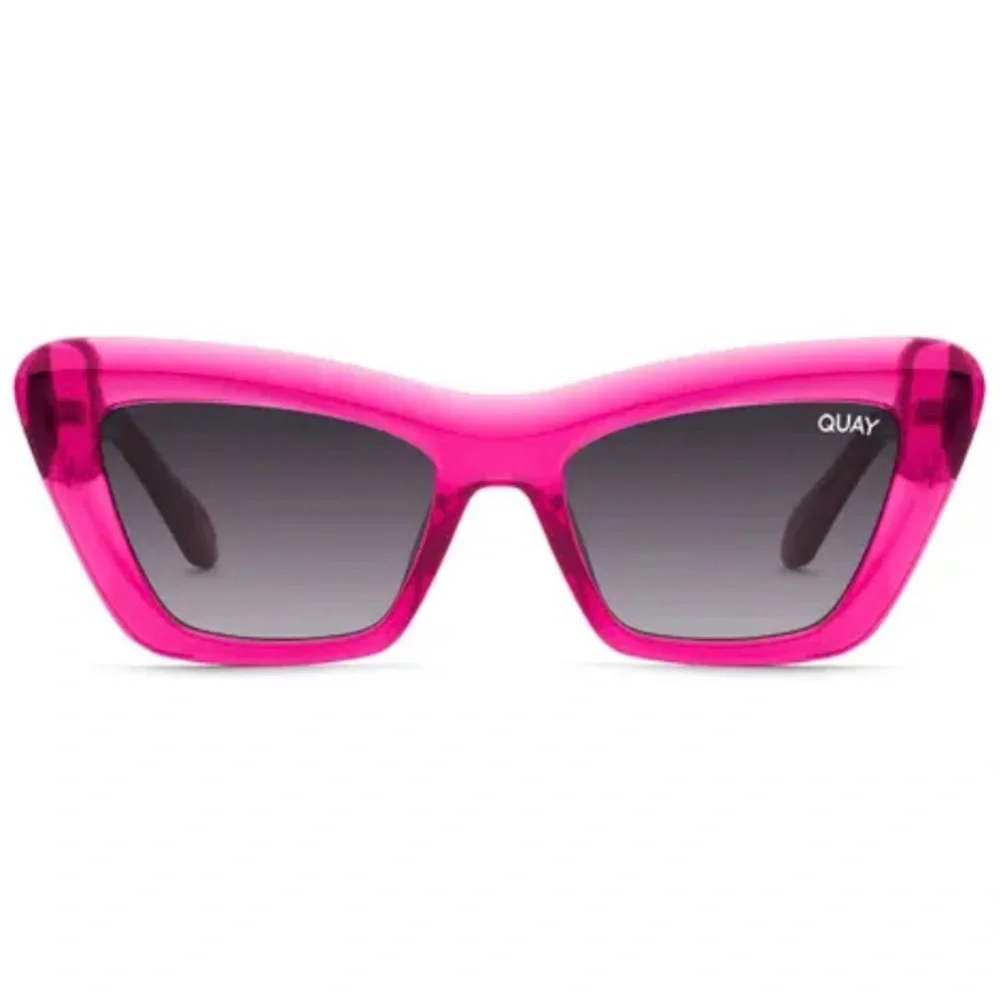 QUAY On The Radio Sunglasses Pink Frame Grey Lenses Retro Cat Eye NWT